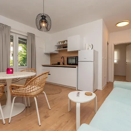 Apartman 1 Bedroom Cozy In *