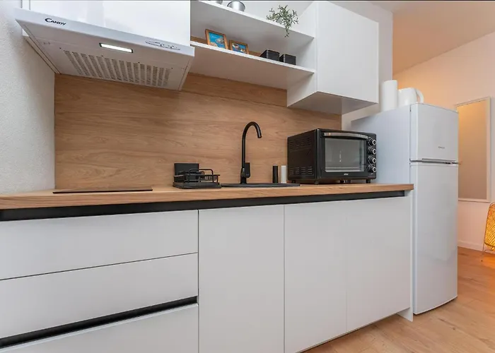 Cozy In * سفيتي فيليب ياكوف